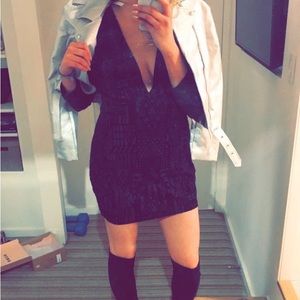 Black Geometric Velvet Mini